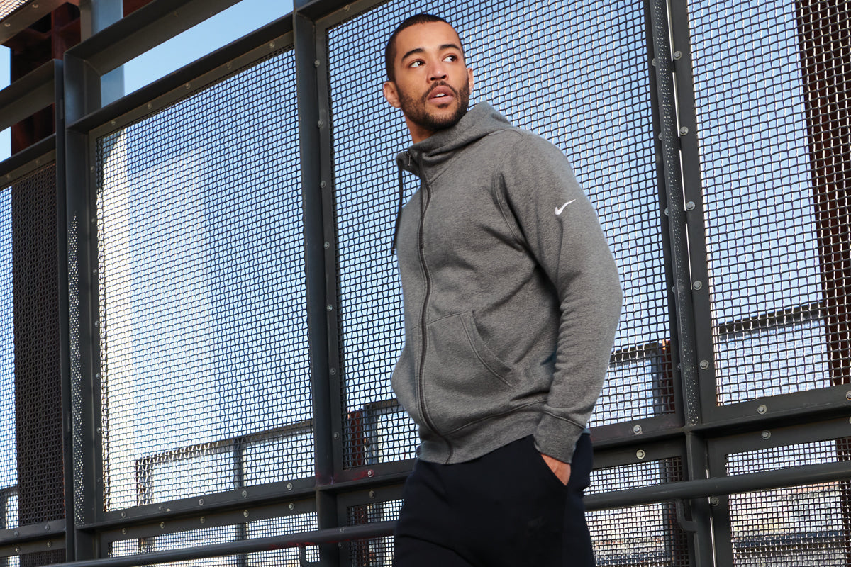 Nike Club Fleece Sleeve Swoosh Full-Zip Hoodie