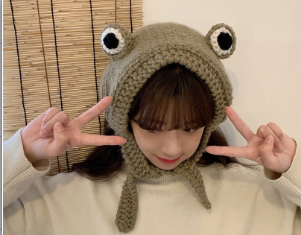 Big eyes frog woolen hat