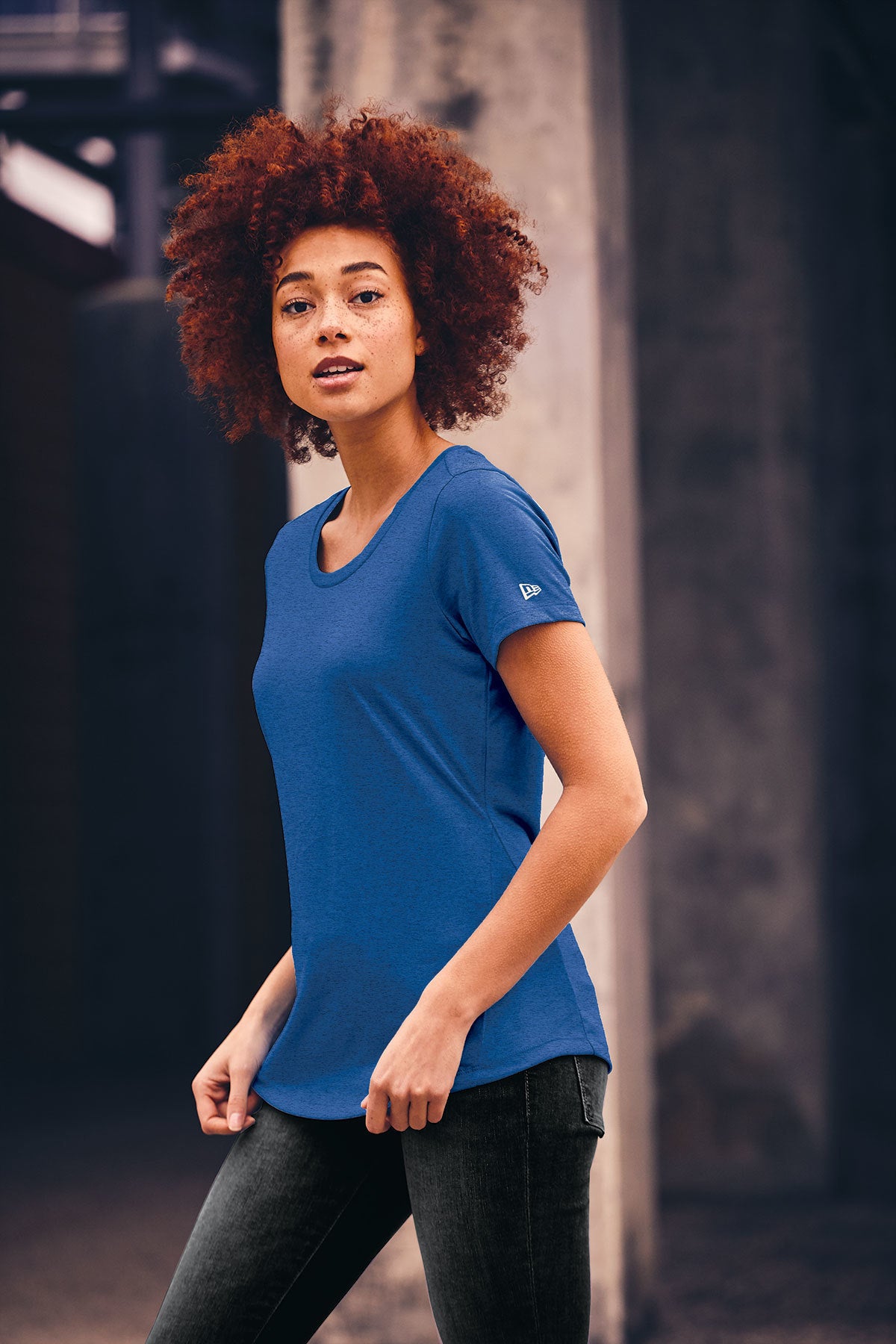 New Era® Women's Series Performance Scoop Tee
