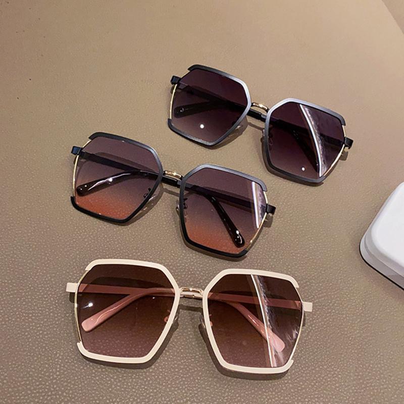 UV400 Oversize Vintage Metal Sunglasses