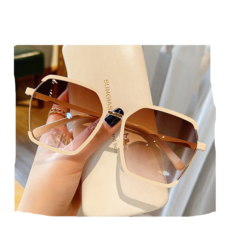 UV400 Oversize Vintage Metal Sunglasses